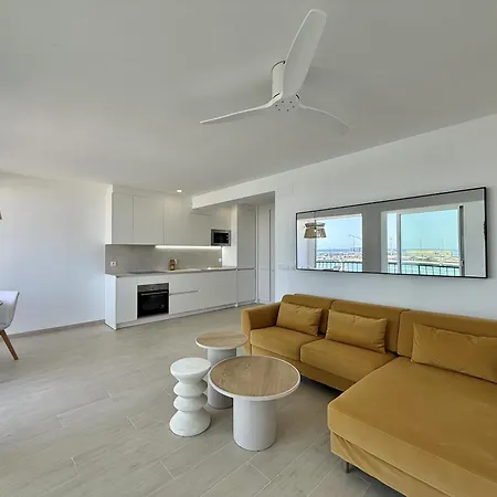 En El Puerto Con Parking Daire Denia